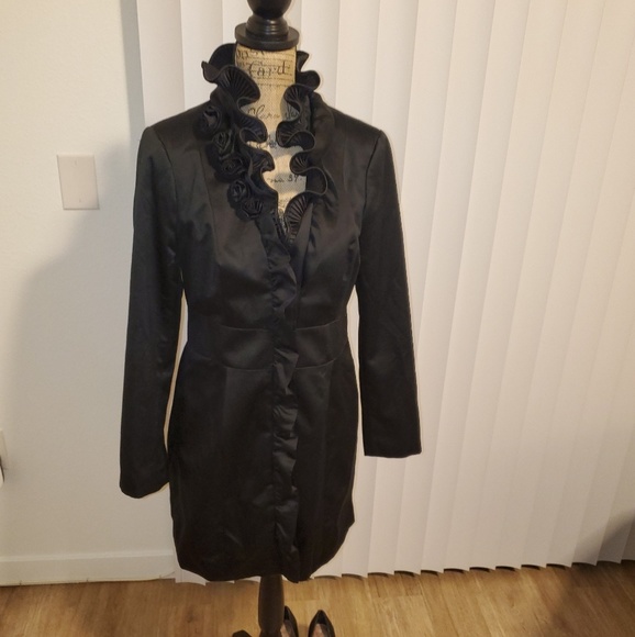 White House Black Market Jackets & Blazers - WHITEHOUSEBLACKMARKET  Silk Jacket 🌹